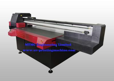 China Industrial Flatbed Digital Printing Machine With Varnish Printing Ricoh Gen5 for sale