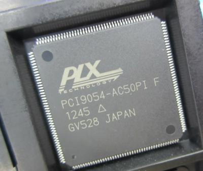 China Circuitos integrados IC del interfaz del acelerador de la entrada-salida del amo del autobús del PCI de PCI9054 Broadcom en venta