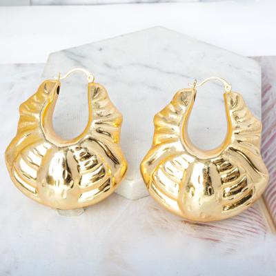 China 2021 CLASSIC new fashion classic jewelry for african earrings shape party earrings for romantic hip hop trends for sale