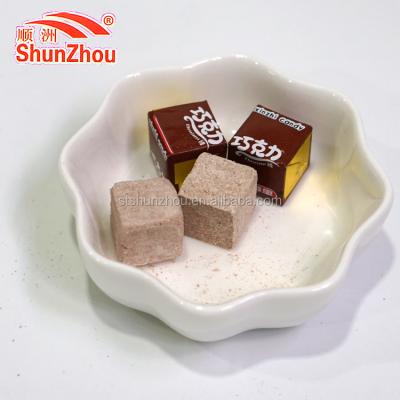 China Natural Cube Shape Chocolate Flavor Press Candy In Jar Packaging for sale