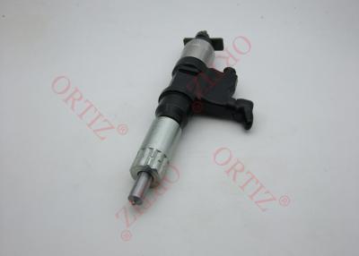 China ORTIZ SINO TRUCK diesel common rail injector 095000-8011 fuel pump nozzle VG1246080051 for sale