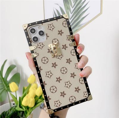 China Luxury Popular Amazon Brand Woman Shockproof Cell Phone Case For iPhone 12 11 Pro Max XR Fashion Glitter Soft Silicone Cover for sale