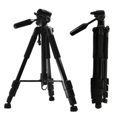 China PORTABLE Lightweight Portable Camera Set Live Support Projection Mobile Phone Selfie Tripod for sale