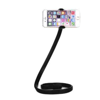 China Custom Folding Desktop Phone Desk Stand New Selfie Creative Ladybug Lazy Bedside Adjustable Phone Holder for sale