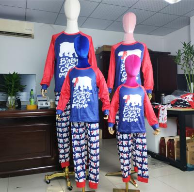 China Anti-pilling 2021 Hot Sale Christmas Bear Copy Knitted Holiday Pajamas Family Matching Pajamas Set Dog Clothes for sale