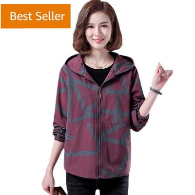 China Plus Size Printed Women Middle Ages Korean Style Coat Plus Size Hot Selling Plus Size Elderly Short Hooded Coat for sale