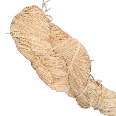 China 1KG Convenient Natural Grass Raffia Decoration DIY Handmade Crafts Party Flower Gift Box Packing Weaving Rope for sale