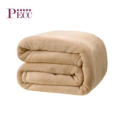 China Cheap Folded Well Designed Travel Fleece Blankets Wholesale In Full Stock for sale