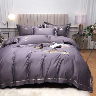 China Interesting Quilt Nondisposable Bedspread With Good Craft Suitable For Four Seasons for sale