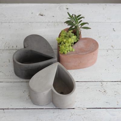 China Simply Modern Design Heart Shape Colored Cement Flower Plant Pot With Hole For Garden Decor for sale