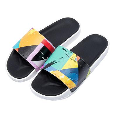 China Plastic outdoor leisure slippers men's and women's summer wear indoor outdoor home fashion lovers2021 for sale