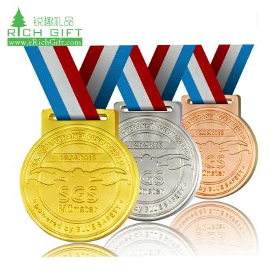 China Fiesta Manufacturing Custom Sports 3d Blank Die Casting Silver Bronze Custom Soft Gold Enamel Championship Awards Medal for sale