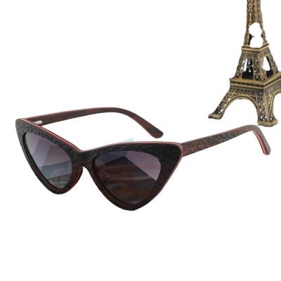 China Fashion Sunglasses 2021 Hot Sale Polarized Bamboo Sunglasses Shape Cat Eye Black Ebony Bamboo Lenses for sale