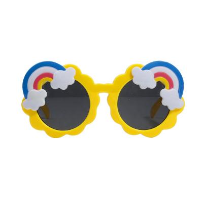 China Fashion Sunglasses Summer Color High Quality Cute Beach Decorate Children Sunglasses for sale