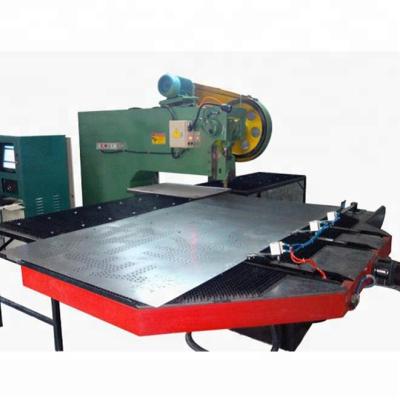 China Metal Sheet Stainless Steel Sheet Metal Punching Hole Machine for sale