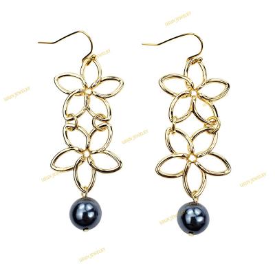 China Hawaiian Jewelry Women 2020 Casual/Sporty Double Flower 14k Gold Double Earrings for sale