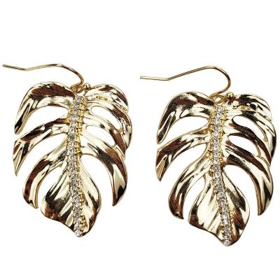 China Crystal Hook Earrings Fashion Design Real Gold Plating Casual/Sporty Leaf Earrings for sale