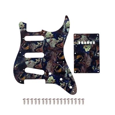 China SSS Guitarra eléctrica Pickguard Set Patrón de campo de batalla 3-Ply 11 agujeros Torcer Placa trasera Placa de rascado ST Guitarras eléctricas en venta