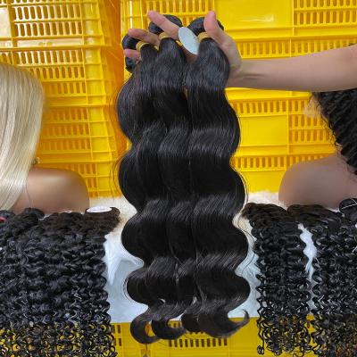 China Raw Body Wave Grade 10a Unprocessed Virgin Peruvian Hair, Human Raw Peruvian Virgin Hair Bundles, Peruvian Virgin Remy Hair 40 Inches for sale