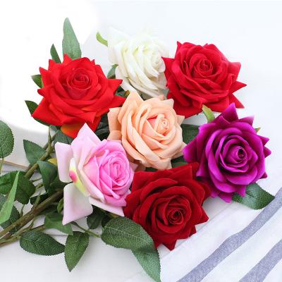 China real silk cloth+plastic+iron Bulk Silk Yarn Rose Real Touch Artificial Flower head for wedding party home decoration 2022 hot sale White Rose Silk Flowers for sale