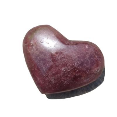 China China Wholesale Healing Stones Natural Quartz Big Strawberry Crystal Heart For Gifts for sale