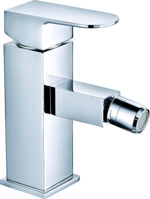 Cina Moderno singolo manico ottone Bidet Mixer Tap Bagno ideale T8333 in vendita