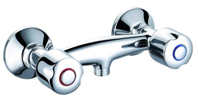 Chine Faucet de douche en laiton pour salle de bain élégante et fonctionnelle T8465 à vendre