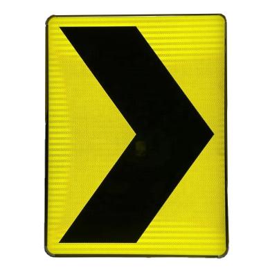 China Reflective+ LED Light LED Internally Illuminated Traffic Safety Arrow Guide Sign for sale