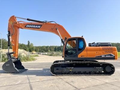 Cina Corea Usato escavatore Doosan in vendita DX300LC di seconda mano Macchine Jindongyu in vendita