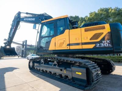 China Moving Type Korea Hyundai Excavator HX230 Jindongyu Machinery for sale