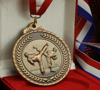 China Custom taekwondo taekwon do sport gold award souvenir medal Karate/Judo/Kongfu Martial arts medals for sale