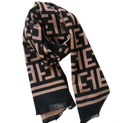 China Hot sale printed comfortable fall and winter fashion style long thicken women pashmina hijab for sale