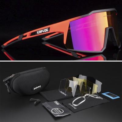 China Sports sunglasses wholesale new men and women windproof and sand proof bicycle sports glasses polarized TR90 for sale