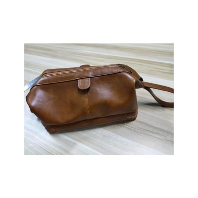 China Real leather Wholesale Price Custom Leather Small Cosmetic Bag Travel For Cosmetic for sale