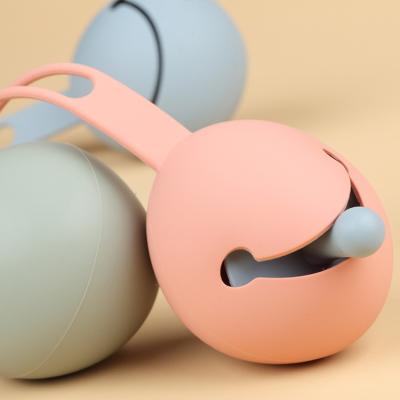 China BPA Free Face Baby Pacifier Storage Case Food Grade BPA Free Smile Silicone for sale