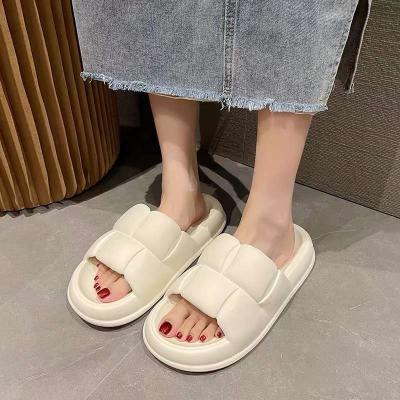 China EVA Slide Slippers Indoor Fashion Home Height Increasing Women Cheap Slides Slippers For Women for sale