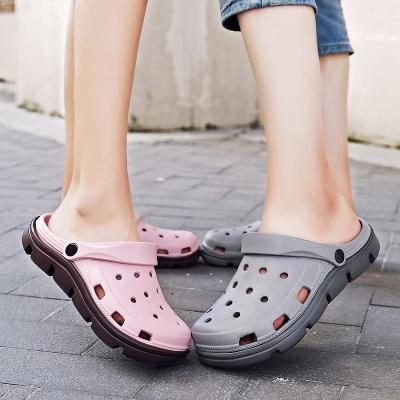 China Deodorization 2022 new summer sandals men's beach sandals women garden shoes medical shackles in stock for sale