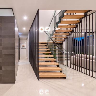 China Modern Custom Steel Balustrade Residence Timber Tread Staircase for sale