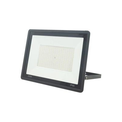 China LANDSCAPE Garden IP67 Security 25W 40W 60W 300W 200W 100W Outdoor Solar Powered Led Flood Light for sale