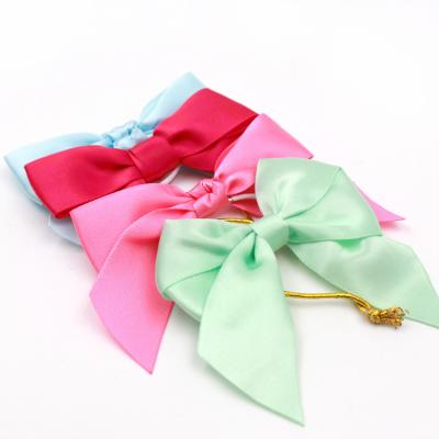 Cina Polyester Satin Pink Ribbon Bow ISO14001 Ribbon Bow di Natale in vendita