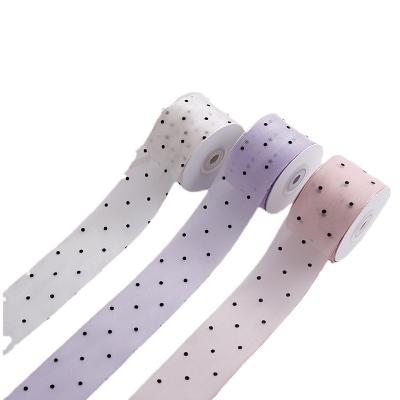 중국 25mm-50mm Organza Ribbon Dot Pattern Printed Polyester Organza Ribbon OEM 환경 친화적 판매용