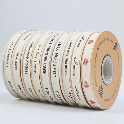 China 13mm Großhandel Logo Baumwollband Literaturstil Blumenverpackung Geschenkbox Dekoration Band Kuchenstrauß zu verkaufen