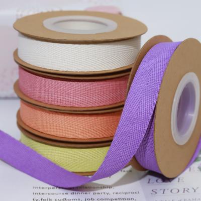 China 2cm FSC Certificate Degradable Paper Ribbon  Eco Wrapping 100% Paper Ribbon en venta