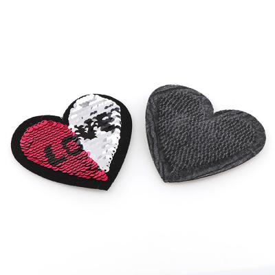 China Heat Resistance T-shirt Patches Round Fashion Accessories Sequined Embroidered Patch/Heart Sequin Patch for sale