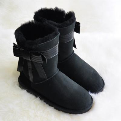 China 2021 Women's Snow Boots Winter Fur Boots Women's Ladies Warm Shoes Damping for sale