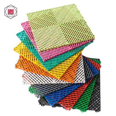 China Waterproof Wear Resistant Anti-Skid Backer Custom Design Special Multi-Color Plastic Tile Garage Floor Car Wash Room Garage Interlocking Tile for sale