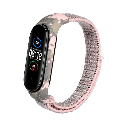 China Water Resistant Chinber Camouflage TPU Watch Band Hook And Loop Case New Elastic Strap For Xiaomi MI Band 6 5 4 3 for sale