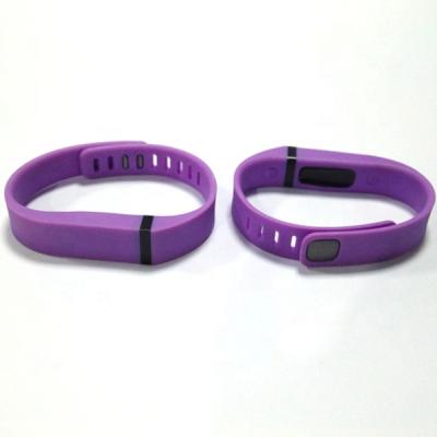 China Custom Sale Logo 13.56 Silicone Wristband Top Waterproof / Waterproof Rfid Nfc Wristband for sale