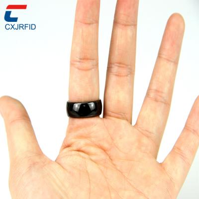 China Waterproof / Weatherproof Ceramic Heat Sensitive New 2021 Smart Color Changing Stainless Steel Couple Ring for sale