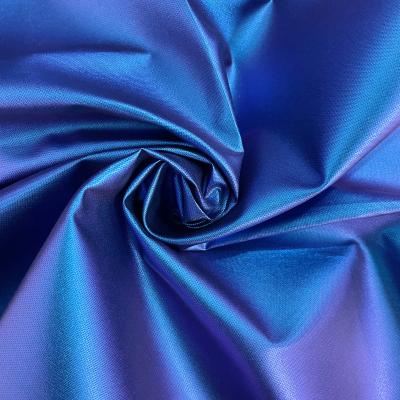 China Waterproof manufacturer's chameleon color light hot-selling nylon fabric for sale